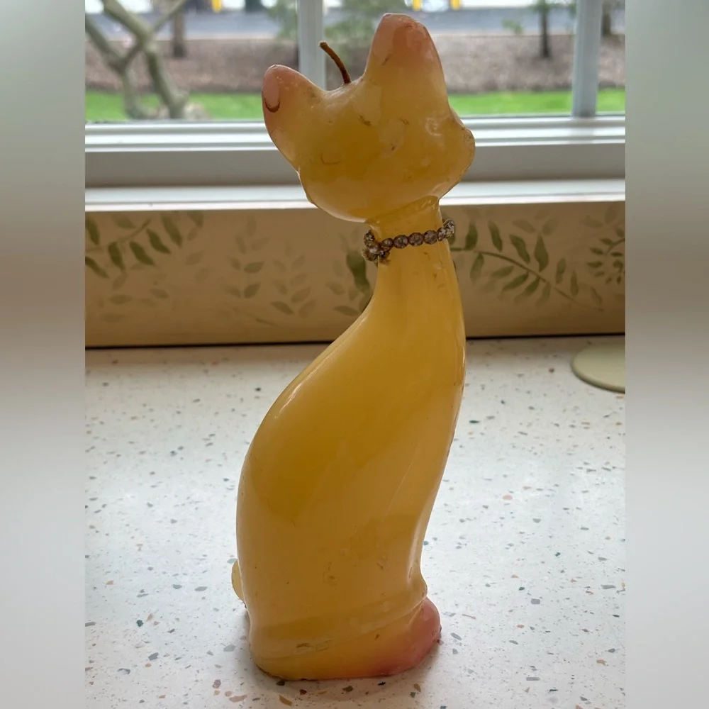 Vintage‎ Yellow Cat Shaped Candle with Rhinestone Collar